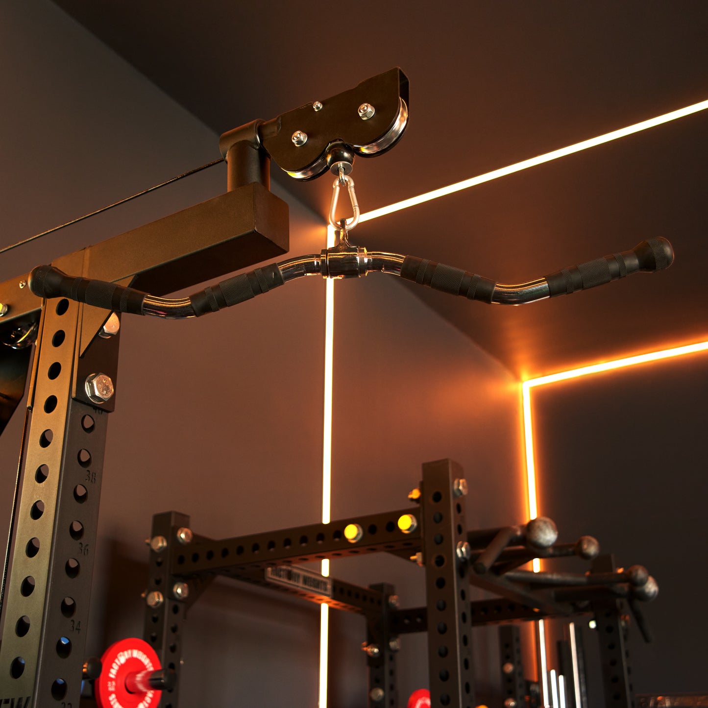 Lat Pulldown Bar 