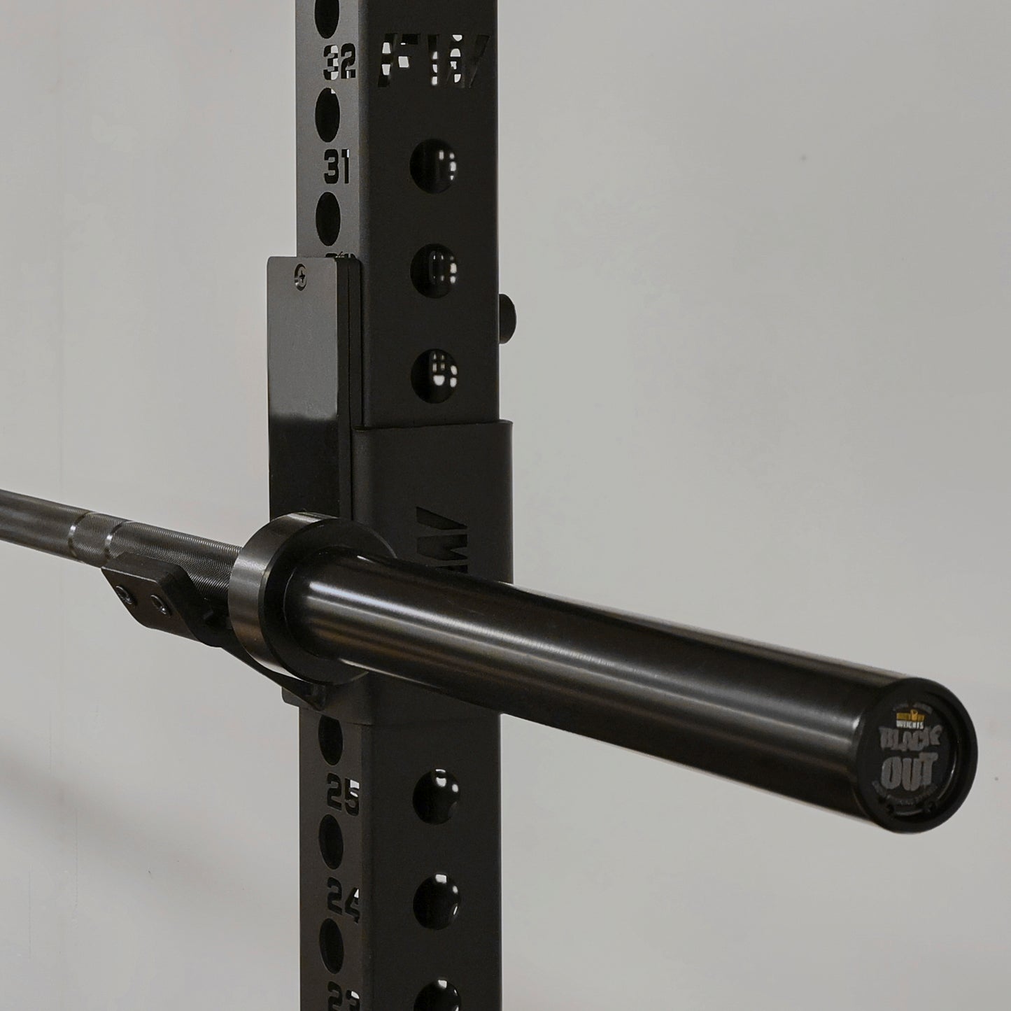 Black-Out Barbell