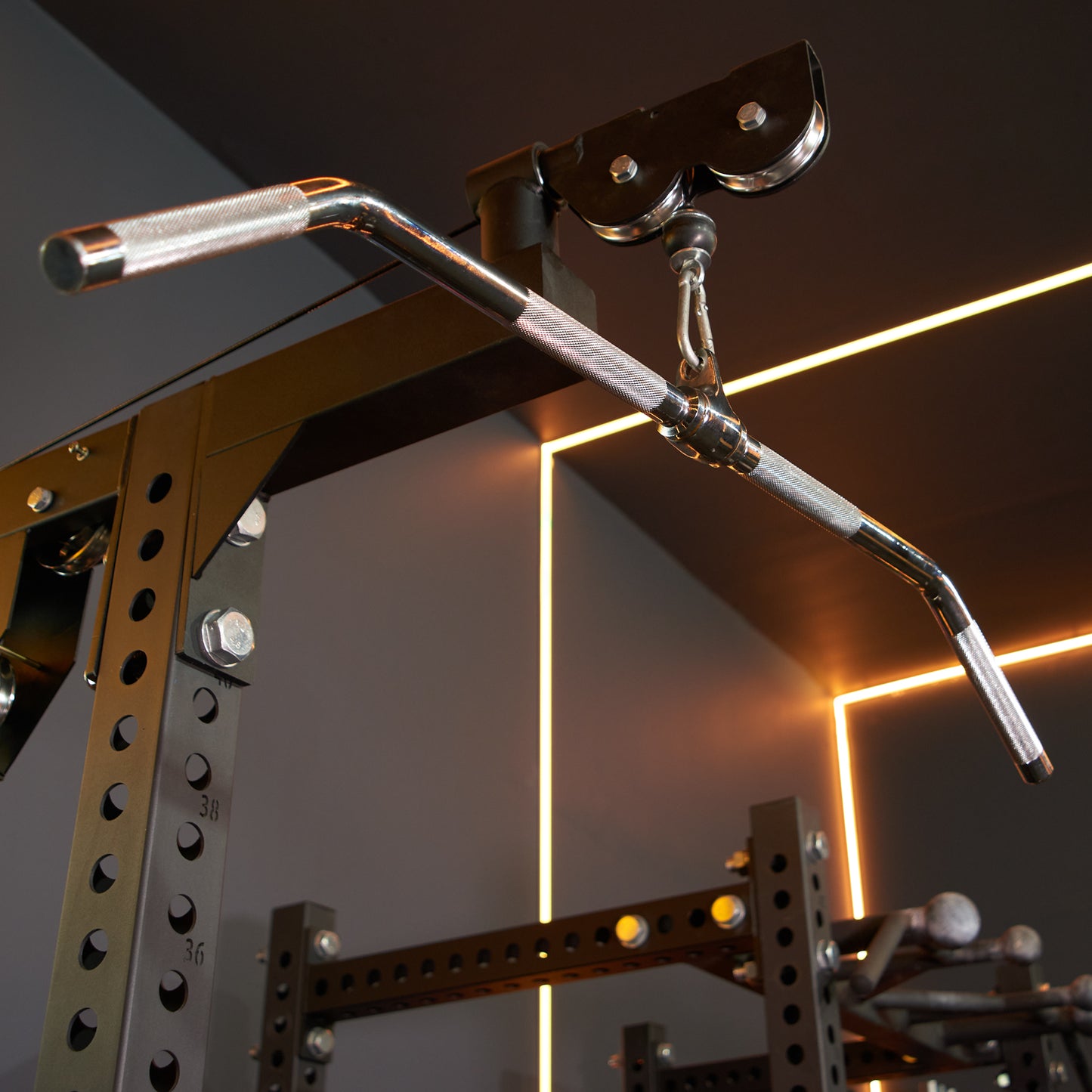 Premium Lat Pulldown Bar 